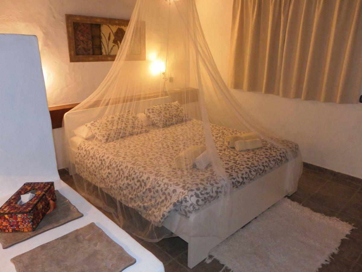 Villa Flora ลาคาเรส ภายนอก รูปภาพ